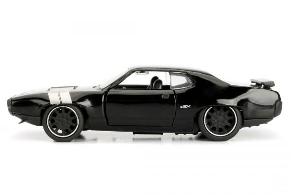 98300 1 2 - DOM'S PLYMOUTH GTX FROM F8 (FAST & FURIOUS) GLOSS BLACK IN 1:32 SCALE (5")