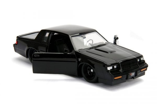 99539 1 2 - Dom's 1987 Buick Grand National - Fast and Furious (2009)