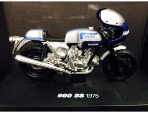 1975 Ducati 900 SS
