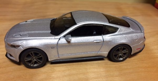 kt5386silver - 2015 FORD MUSTANG GT - PULL BACK ACTION