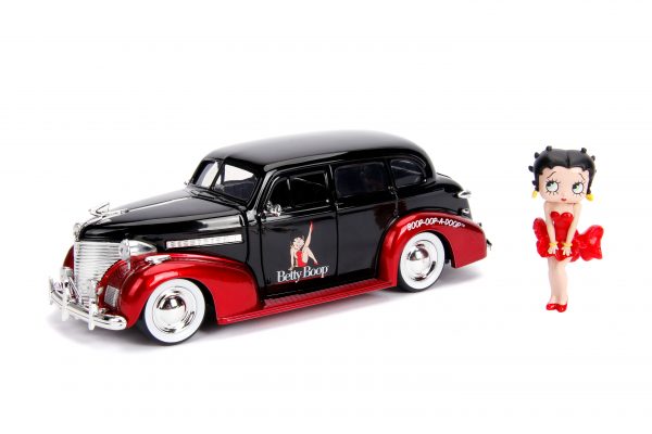30695 1 - 1939 CHEVY MASTER DELUXE W/BETTY BOOP-HOLLYWOOD RIDES -1:24