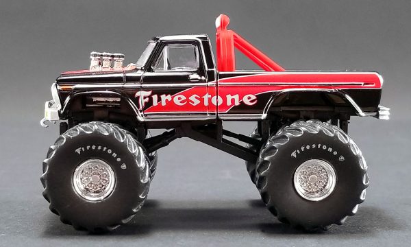 51272 - 1974 Ford F-250 Monster Truck - Firestone (Red/Black)---Greenlight 1:64 ACME