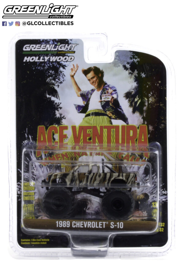 44920e - 1989 Chevrolet S-10 Extended Cab Monster Truck - Ace Ventura: When Nature Calls (1995)
