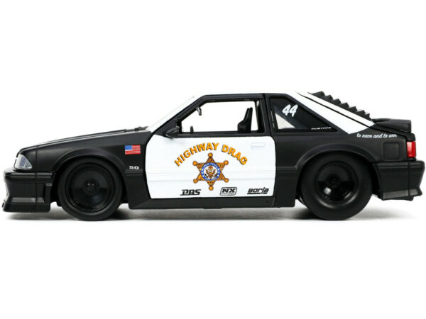 33526 - 1989 FORD MUSTANG GT - BIGTIME MUSCLE BY JADA - HIGHWAY DRAG POLICE