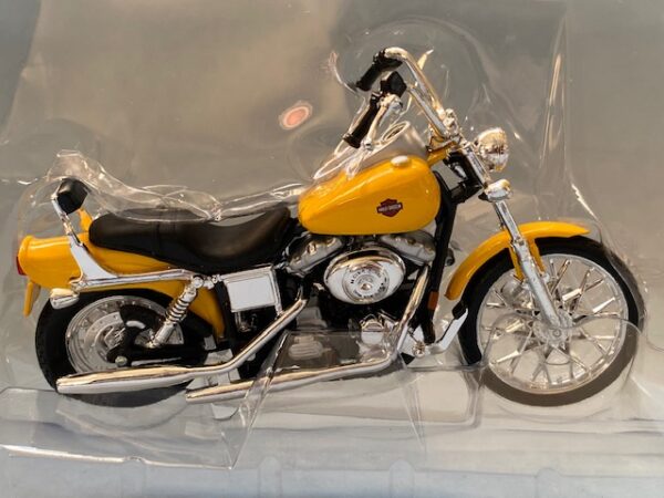 31360 39 1a - 2001 HARLEY DAVIDSON FXDWG DYNA WIDE GLIDE IN YELLOW
