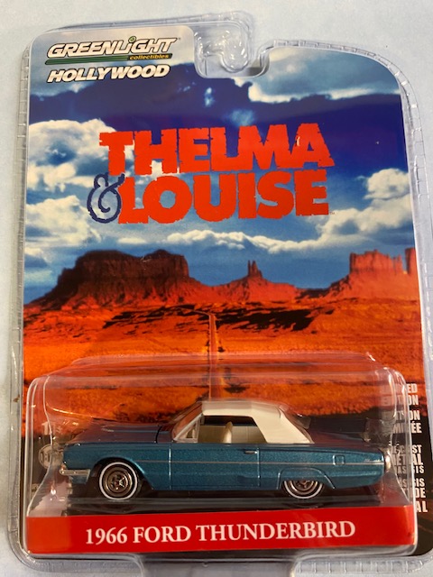 img 3638 - 1966 Ford Thunderbird Convertible (Top-Up) - Thelma & Louise (1991)
