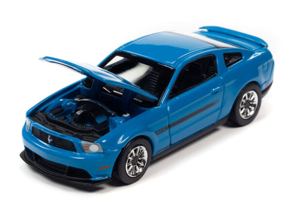 awsp112a - 2012 Mustang GT/CS in Grabber Blue with black and GT/CS Side Stripes