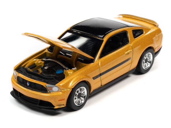 awsp112b - 2012 Mustang GT/CS in Yellow Blaze Tricoat with Black GT/CS Side Stripes