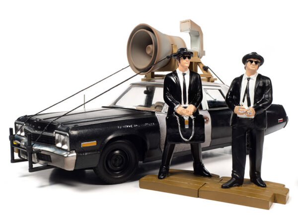 awss133 1 - Blues Brothers 1974 Dodge Monaco Police Pursuit in Black and White