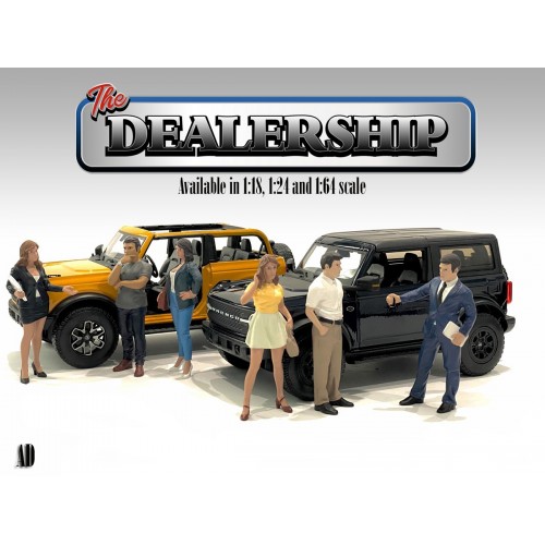 dealershipset - 1:18 The Dealership - Male Salesperson
