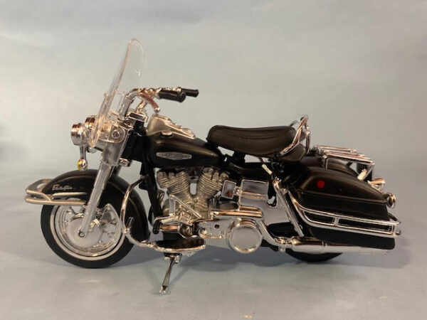 31360 41 2 - 1966 HARLEY DAVIDSON FLH ELECTRA GLIDE MOTORCYCLE - MATT BLACK