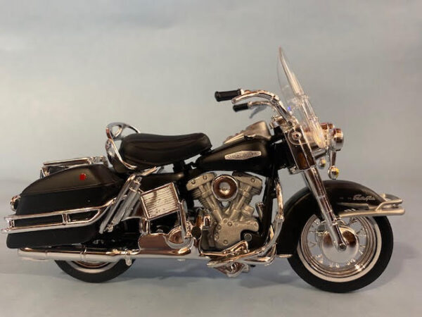 31360 41 2a - 1966 HARLEY DAVIDSON FLH ELECTRA GLIDE MOTORCYCLE - MATT BLACK