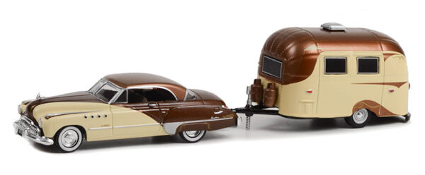 32260a - 1949 Buick Roadmaster Hardtop with Airstream 16’ Bambi