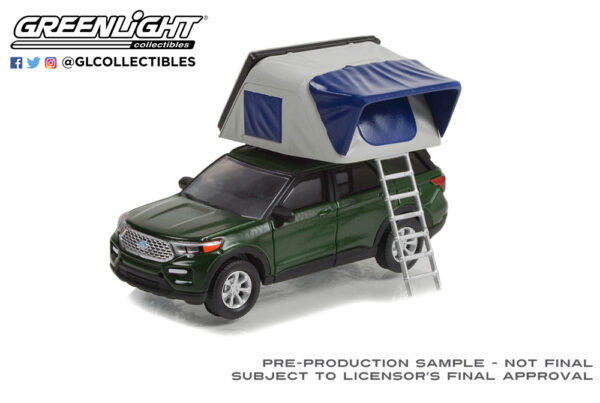 38030 f - 2022 Ford Explorer Limited with Modern Rooftop Tent