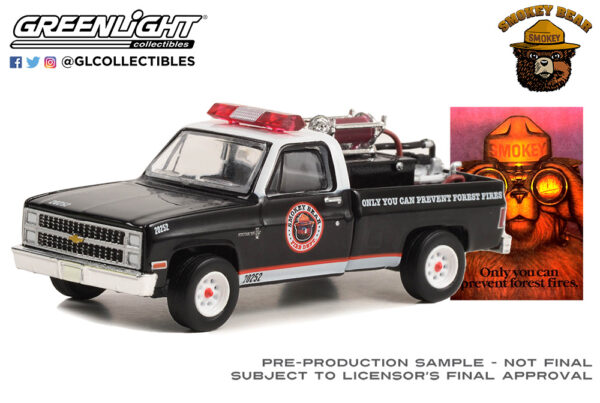 38040 c - 1982 Chevrolet C20 Custom Deluxe with Fire Equipment, Hose and Tank “Only You Can Prevent Forest Fires” 