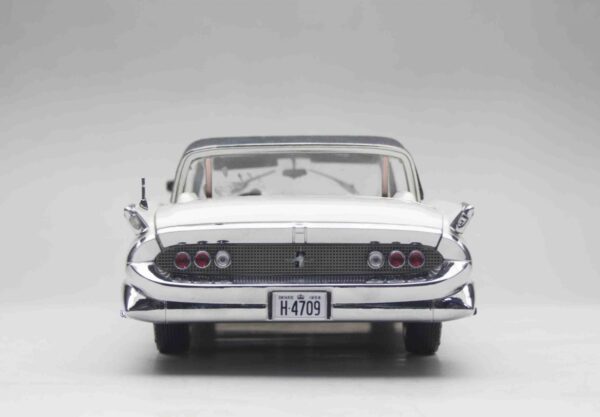 4709l - 1958 Lincoln Continental MKIII Close Convertible by SUNSTAR - NEW RELEASE