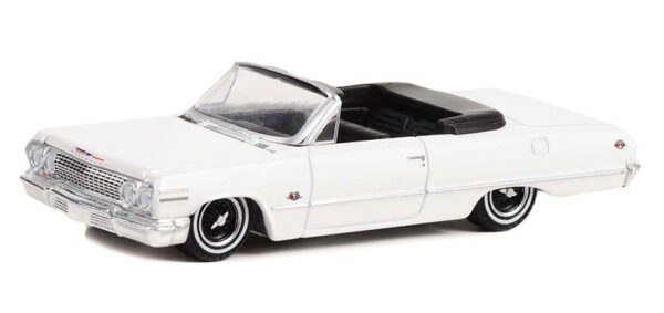 63030 c 1 - 1963 Chevrolet Impala SS Convertible in White
