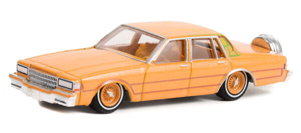 63030 f 1 - 1990 Chevrolet Caprice Classic with Continental Kit in Custom Kandy Orange 