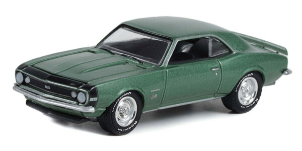 13320 a - 1967 Chevrolet Camaro SS 369 in Mountain Green GreenLight Muscle Series 27