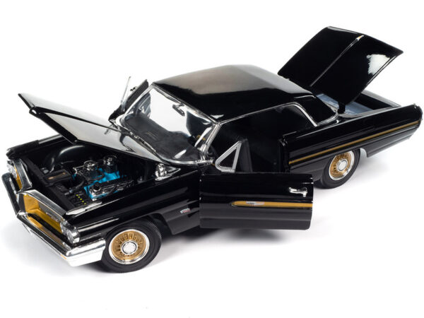 amm1291 2 27306 - 1962 Pontiac Grand Prix Fireball Roberts Edition Hardtop (Royal Bobcat) Starlight Black Limited Edition