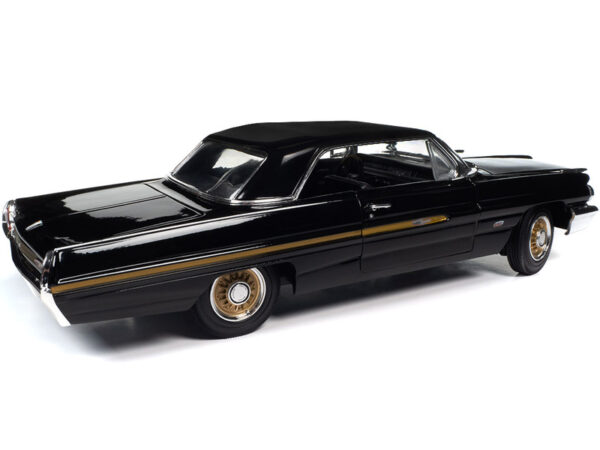 amm1291 7 66249 - 1962 Pontiac Grand Prix Fireball Roberts Edition Hardtop (Royal Bobcat) Starlight Black Limited Edition
