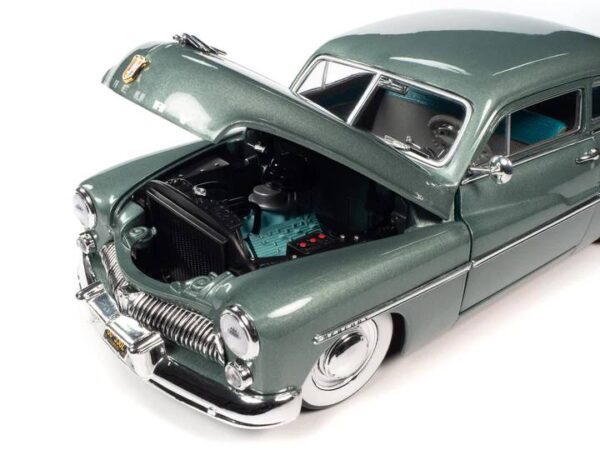 aw318b - 1949 Mercury Eight Coupe, Berwick Green