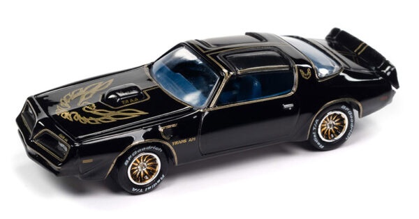 jlsp268 - Trivial Pursuit - 1977 Pontiac Trans Am in Black with Gold Trim, with Poker Chip