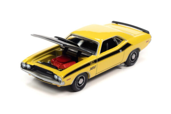 awsp64342b6 - 1970 Dodge Challenger T/A in FY1 Banana with Flat Black Hood & Black T/A Side Stripes
