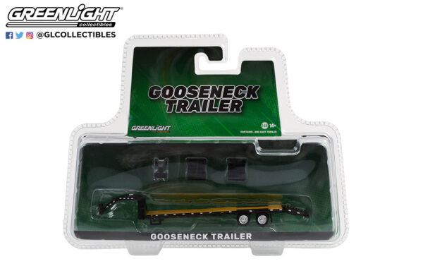 30390 gooseneck trailer black with red and white conspicuity stripes hobby exclusive b2b1 - Gooseneck Trailer - Black with Red and White Conspicuity Stripes (Hobby Exclusive)