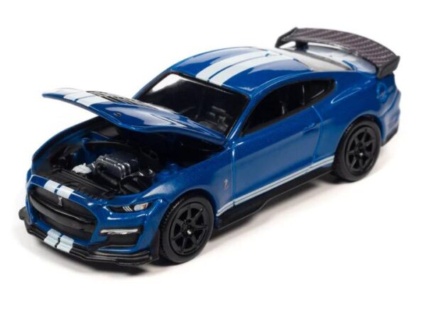 awsp114a - 2021 Shelby GT500 - Carbon Edition in Velocity Blue with Twin White Stripes on Hood, Roof, Trunk and Lower Rockers