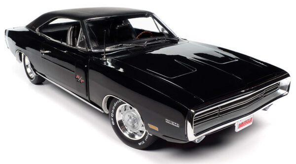 1302a - 1970 Dodge Charger R/T in Gloss Black