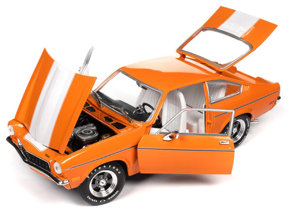 1319c - 1973 Chevrolet Vega GT in Bright Orange
