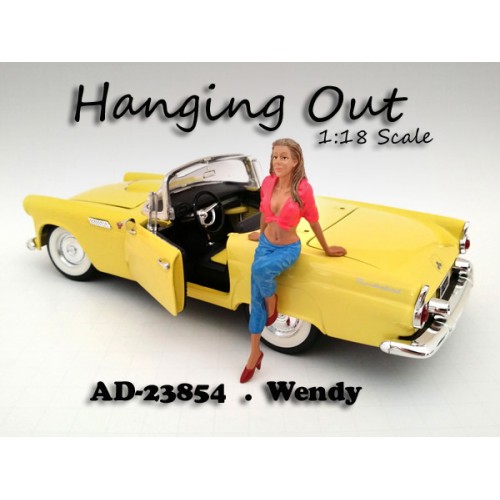 ad23854 1 - WENDY FIGURINE IN 1:18 SCALE MADE BY AMERICAN DIORAMA (LAST ONE)