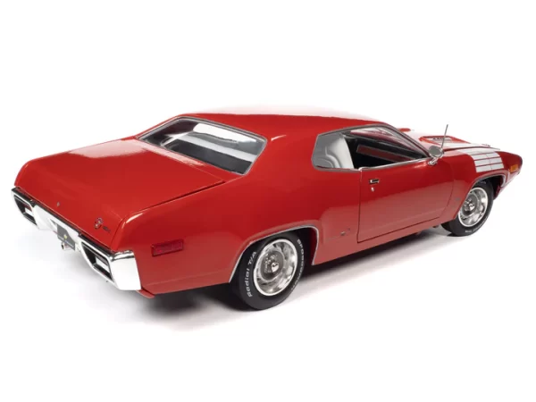 amm1299c - 1972 PLYMOUTH ROAD RUNNER GTX 1:18 SCALE DIECAST