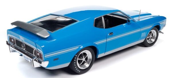 amm1314b - 1972 Ford Mustang Mach 1 in Grabber Blue with Silver Stripes