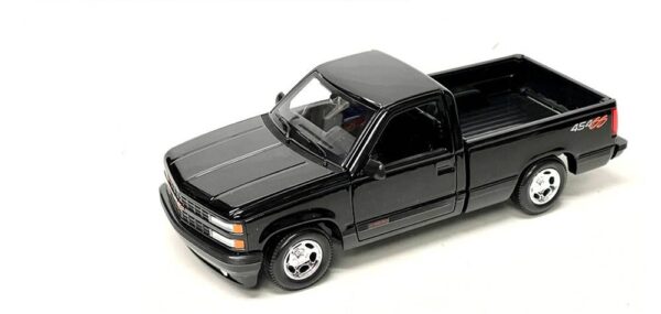 32901black - 1993 Chevrolet 454 SS Pick-up (Black) – Special Edition
