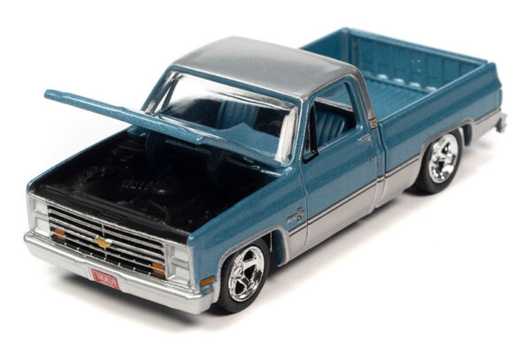 awsp131 b - 1985 Chevrolet Silverado Pickup Truck (Lowered Version) in Light  Blue Poly with Silver Lower Sides and Roof