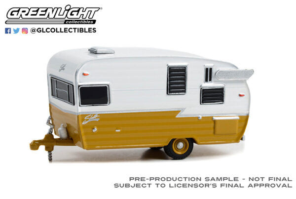 34140 f - Shasta Airflyte in Butterscotch and White