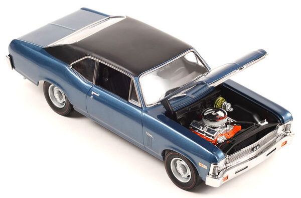v3 18973 - 1969 Chevrolet Nova in Blue with Black Vinyl Top The Mod Squad (TV Series 1968-73)
